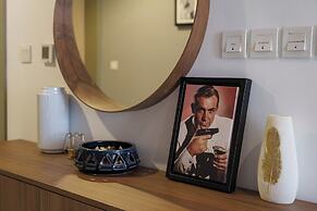 Chic 2BR in Paramount Midtown