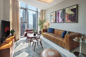 Chic 2BR in Paramount Midtown
