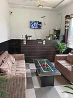 La budha Villager Homestay