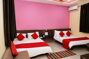 Hotel Fun N Food