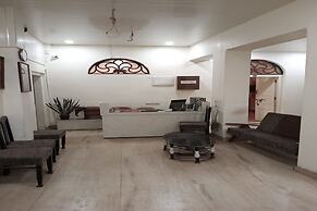 SAH HAVELI 400m WALK TO KASHI VISHWANATH