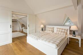 Landhaus Reverchon KG
