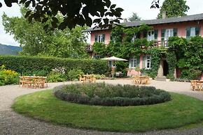 Landhaus Reverchon KG