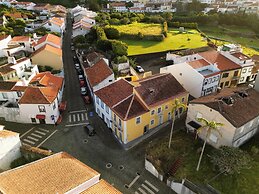 Casa do Becco - Sobre o Centro Histórico e o Oceano