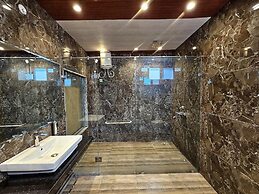 Serenity the villa by Beta Bawarchi