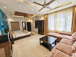Serenity the villa by Beta Bawarchi