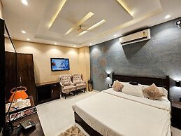 Serenity the villa by Beta Bawarchi