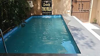Serenity the villa by Beta Bawarchi
