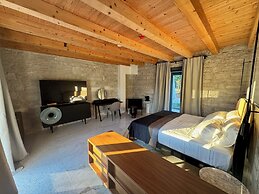 The B luxury countryside