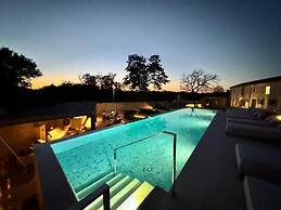The B luxury countryside