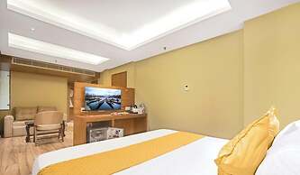 Sondermall Palace