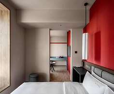 NOA HOTEL BEIJING LONGFU