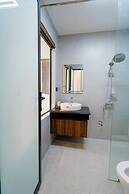 Kevin Hung Hotel