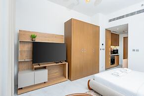 Modern Studio with Premium Amenities