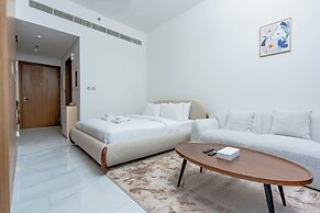 Modern Studio with Premium Amenities