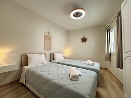 Kumquat Apartments