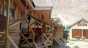 Ayash Resort