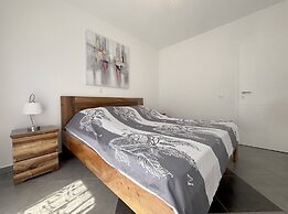 Perla Blu - Modern Seaside Escape