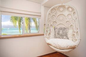 Luxurious 4BR Villa in Moorea