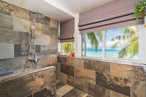 Luxurious 4BR Villa in Moorea