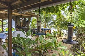 Chic Beachside Retreat