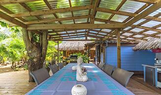 Chic Beachside Retreat