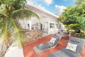 Luxurious Ocean Front 5BR Villa