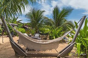 Romantic Beachfront Escape With Modern Comforts