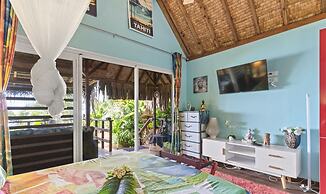 Romantic Beachfront Escape With Modern Comforts