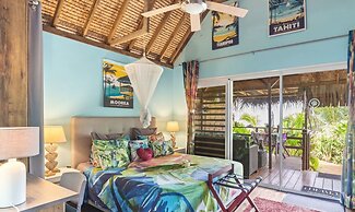Romantic Beachfront Escape With Modern Comforts