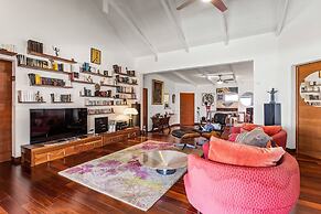 3BR Villa M Mento With Infinity Pool