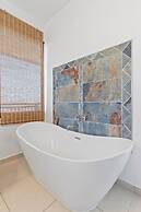 Spacious 3BR Oceanfront Retreat Paea Tahiti