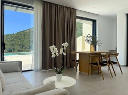 Scirocco Telemachos 1 BED