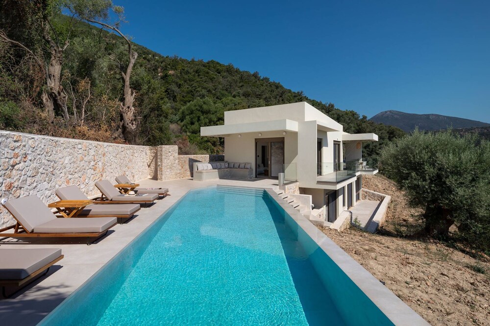 Villa Eptanisa in Sivota
