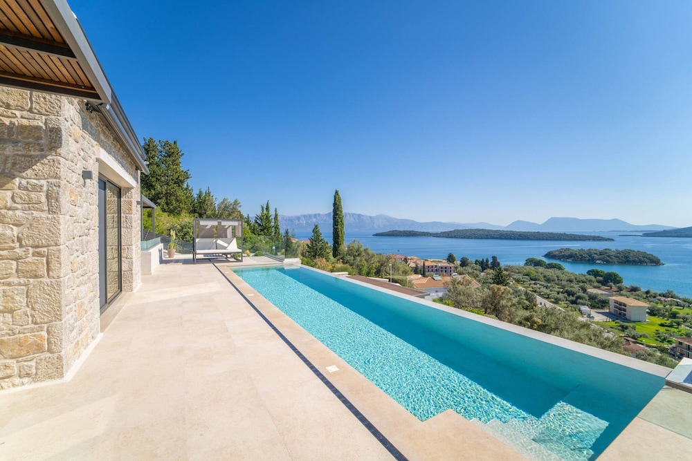 Smirties Villa Pasithea 4bed