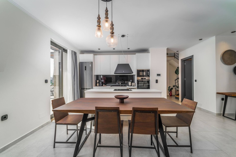 Smirties Villa Pasithea 4bed