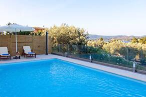 Villa Manos in Ligia