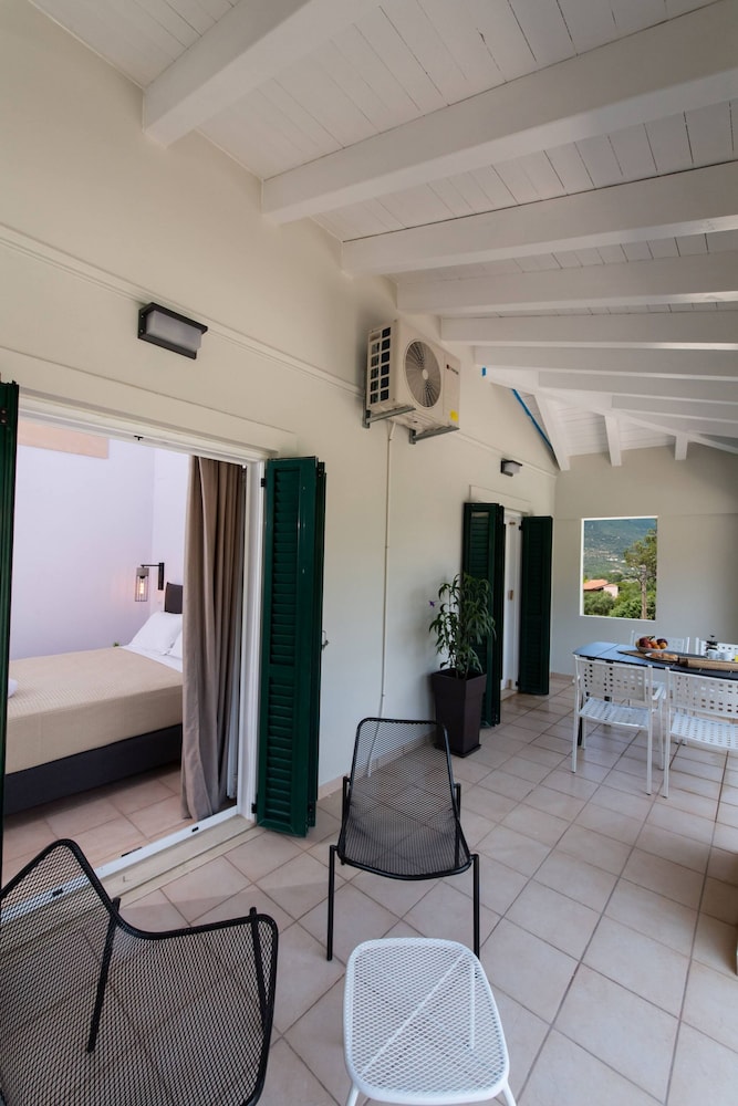 Drakatos Z Apartment