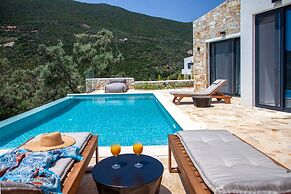 Villa Dara AND Todd in Sivota