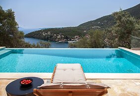 Villa Dara AND Todd in Sivota