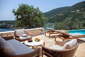 Villa Dara AND Todd in Sivota