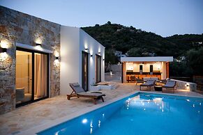 Villa Dara AND Todd in Sivota