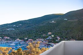 Villa Dara AND Todd in Sivota