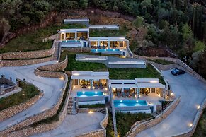 Z4 Delta 2bed in Lefkada
