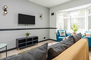 3 Mins to Stadium W M Dishwasher Sofa Bed