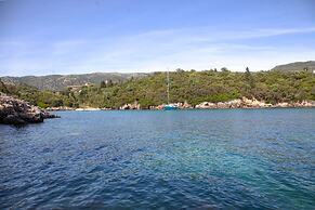 Zavia Penthouse 2B Syvota