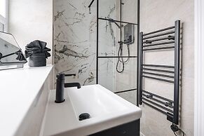 Bold St Aparthotel Book Individually or Book 8!