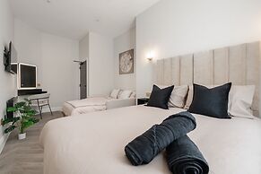 Bold St Aparthotel Book Individually or Book 8!