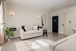 Bold St Aparthotel Book Individually or Book 8!