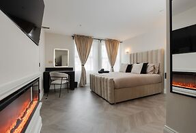 Bold St Aparthotel Book Individually or Book 8!